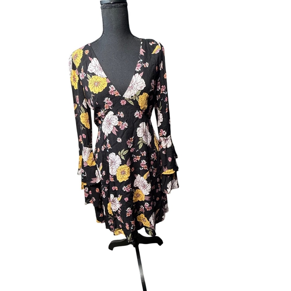 Altar'd State Black Floral Dress V Neck Tiered Ruffle‎ Bell Sleeve Boho Mini S